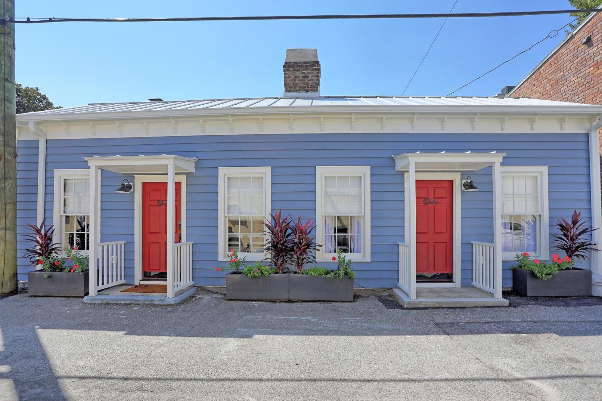 New! Historic 1bed/1bath Steps To River St! Appartement *